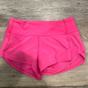 lululemon Speed Up Low-rise Lined shorts. 2.5” pink